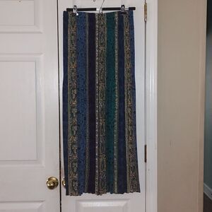 Multicolor multi print upper ribbed skirt  Sz M